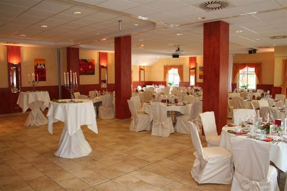 Фото Landhotel Groß Schneer Hof