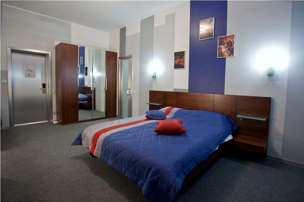 Фото отеля 2