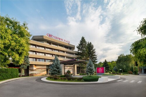 Внешний вид отеля Crowne Plaza Bucharest в Бухаресте, фото 1