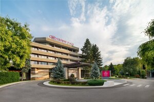 Гостиница Crowne Plaza Bucharest