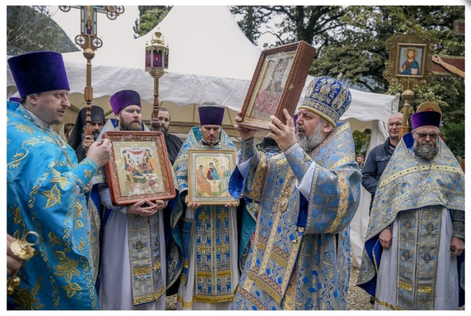 Iglesia ortodoxa Троице-Преображенское архиерейское подворье, , foto