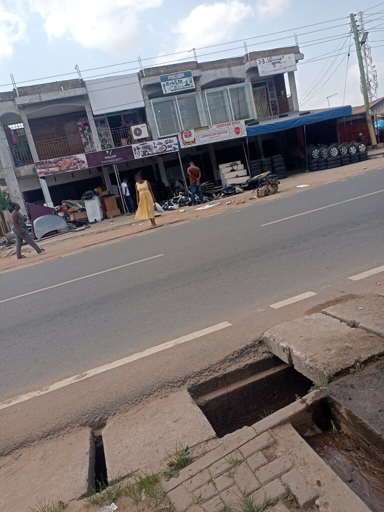 Barber shop Smart Looks Boutique & Barbering, Accra, photo