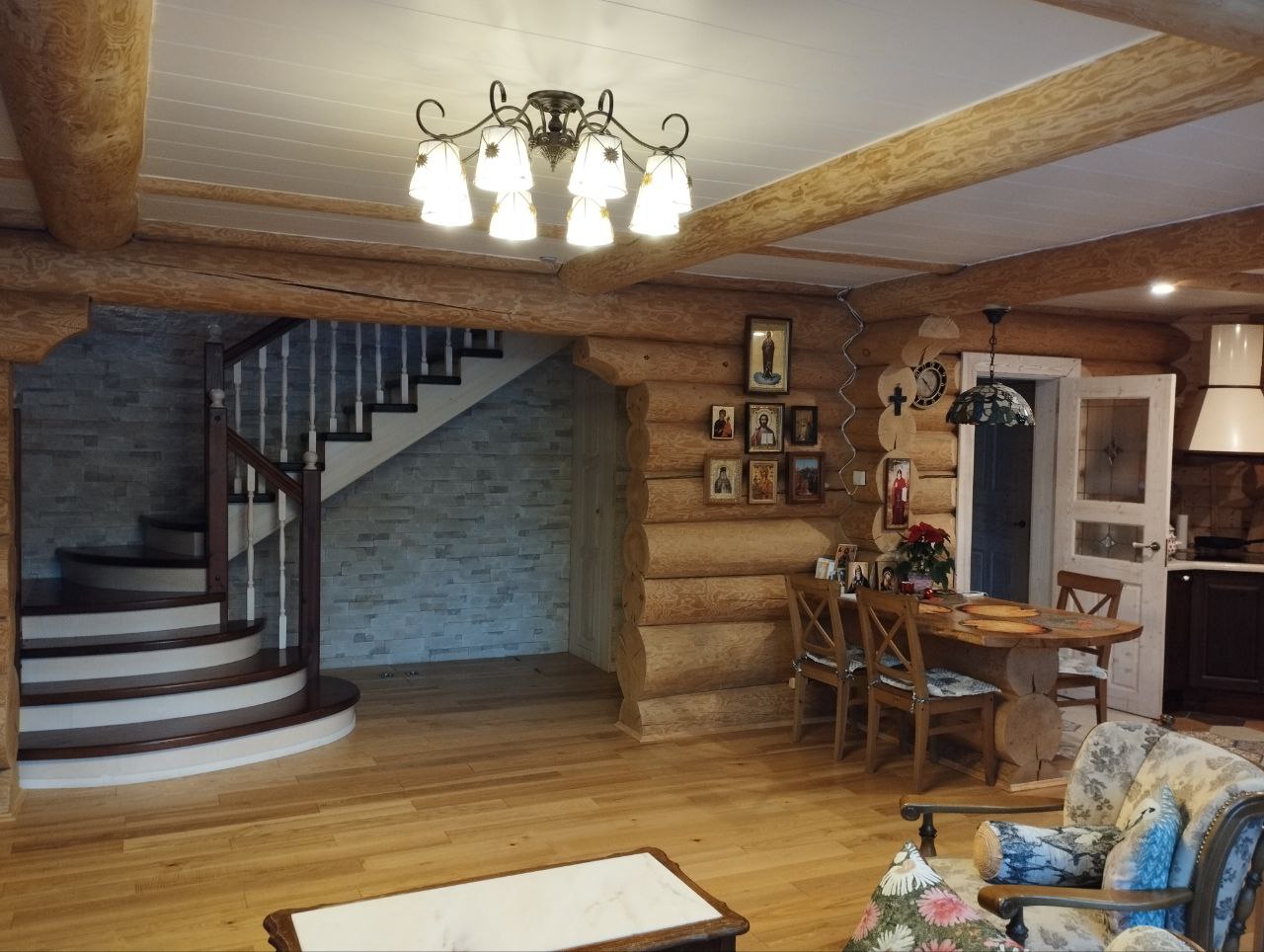 Фото Вырицкий мамонт