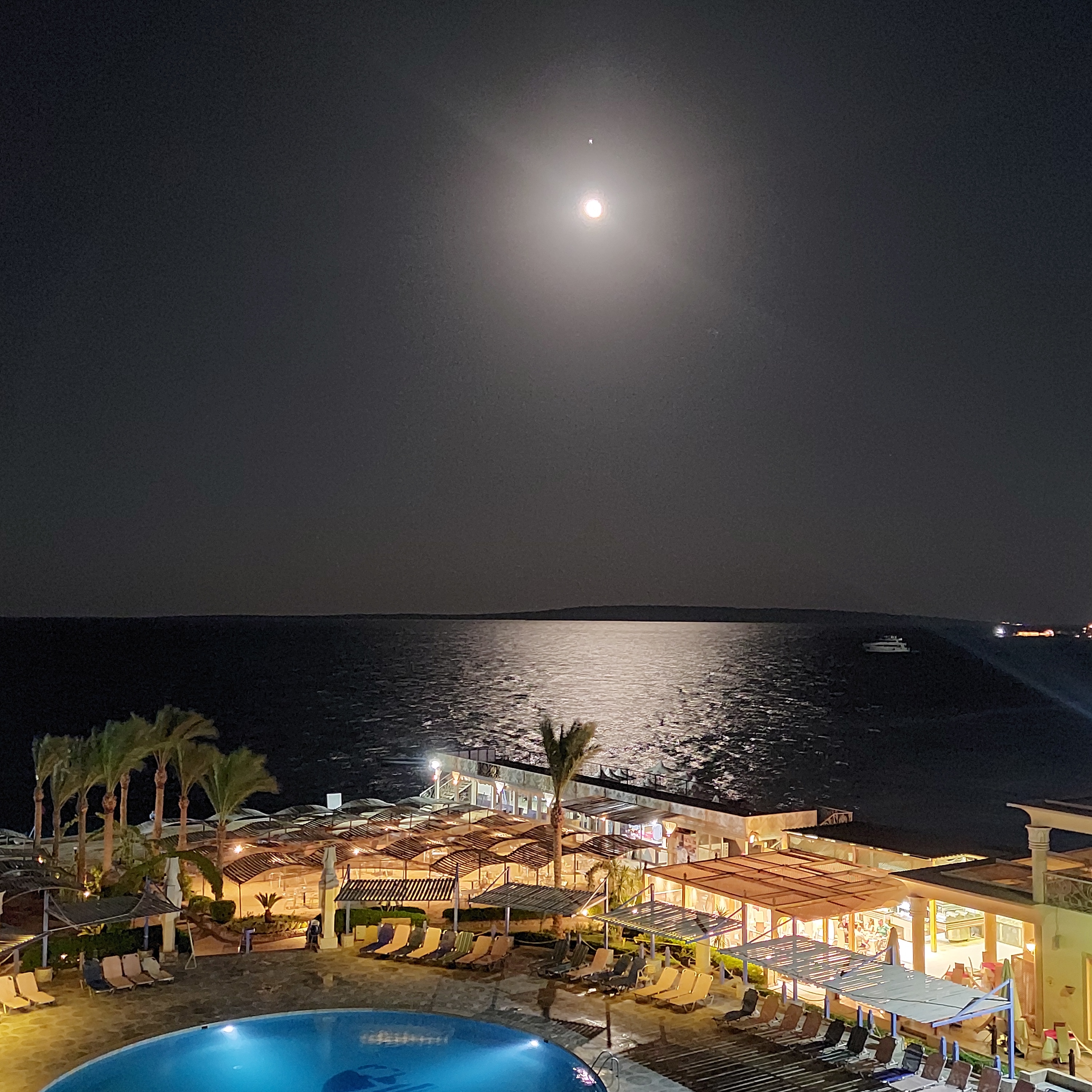 Фото Sphinx Aqua Park Beach Resort