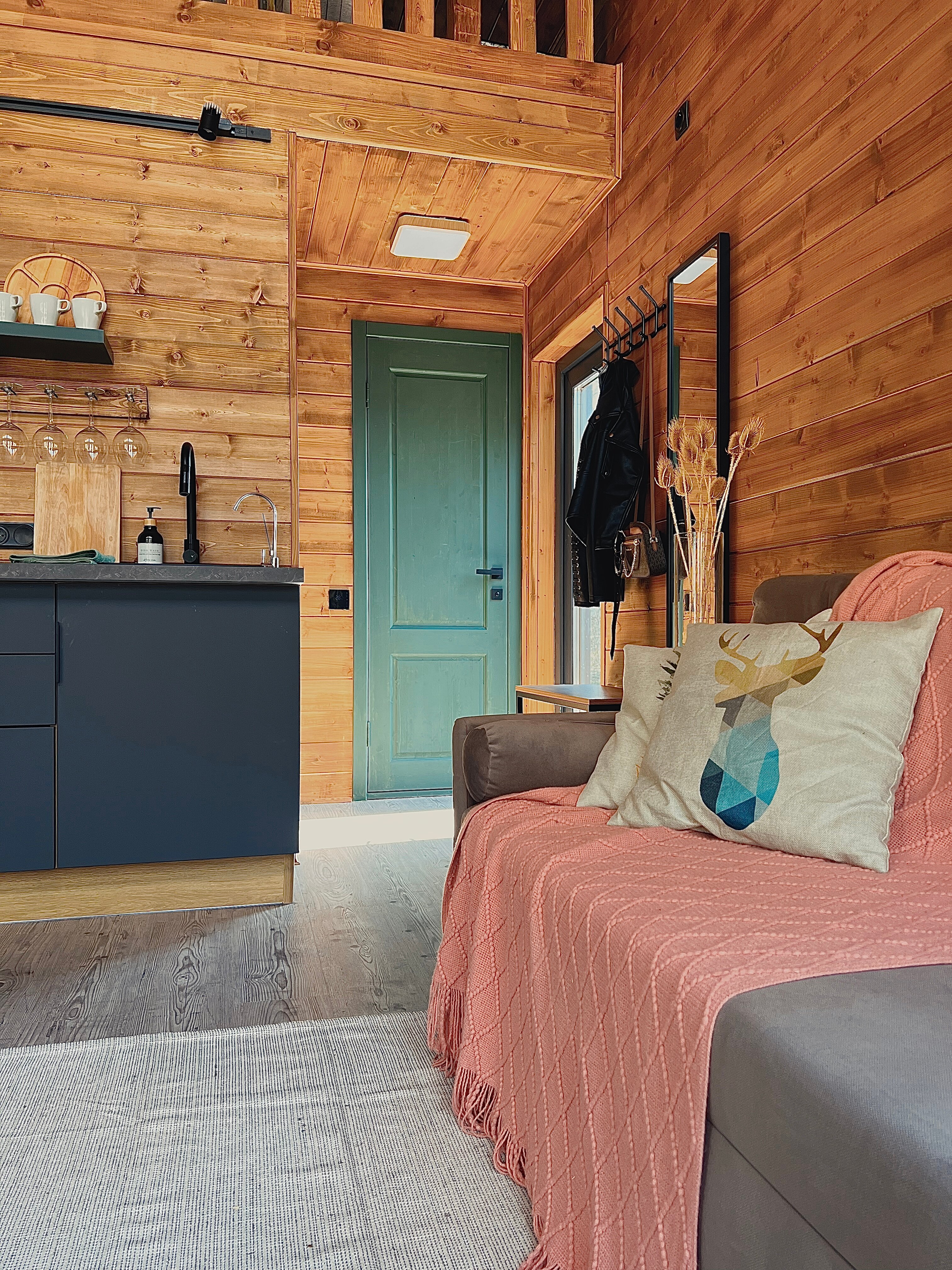 Фото Амбарн