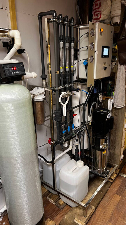 Фото Под соснами