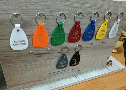 Интернетте жетілген порно фотосуреттерді қараңыз