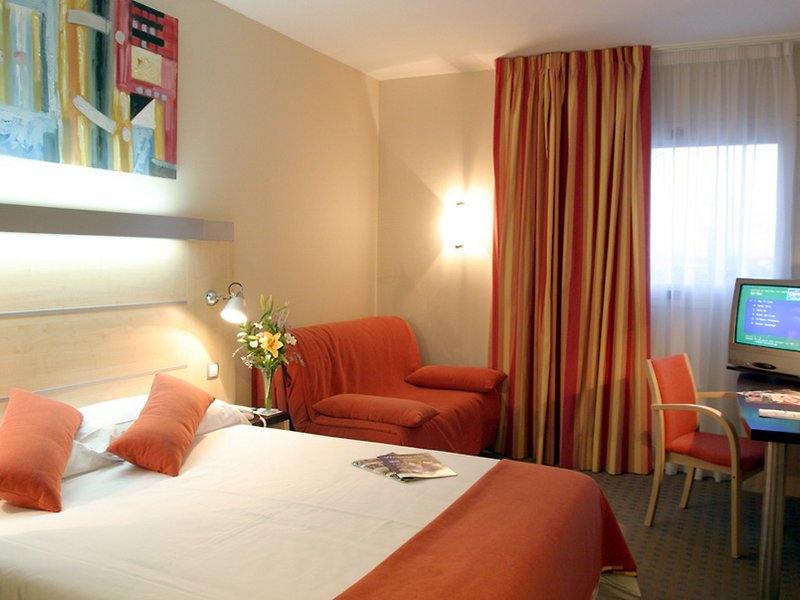 Фото Holiday Inn Express Madrid Rivas by IHG