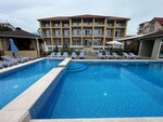 Zolotoy Lev (село Песчаное, Набережная улица, 7/110), hotel