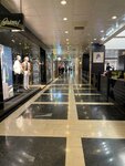 Golden Concept (Yevrazii Square, 2), watch shop