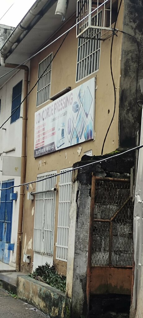 Laundry Concorde Pressing, Douala, photo
