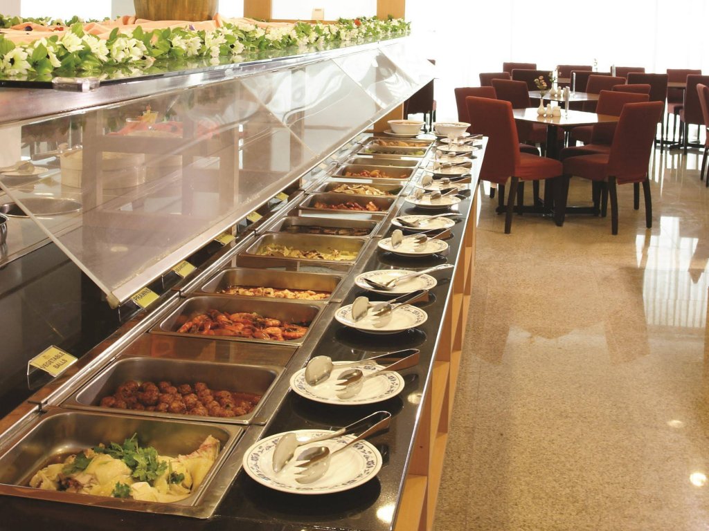 Фото Hotel Royal Queens