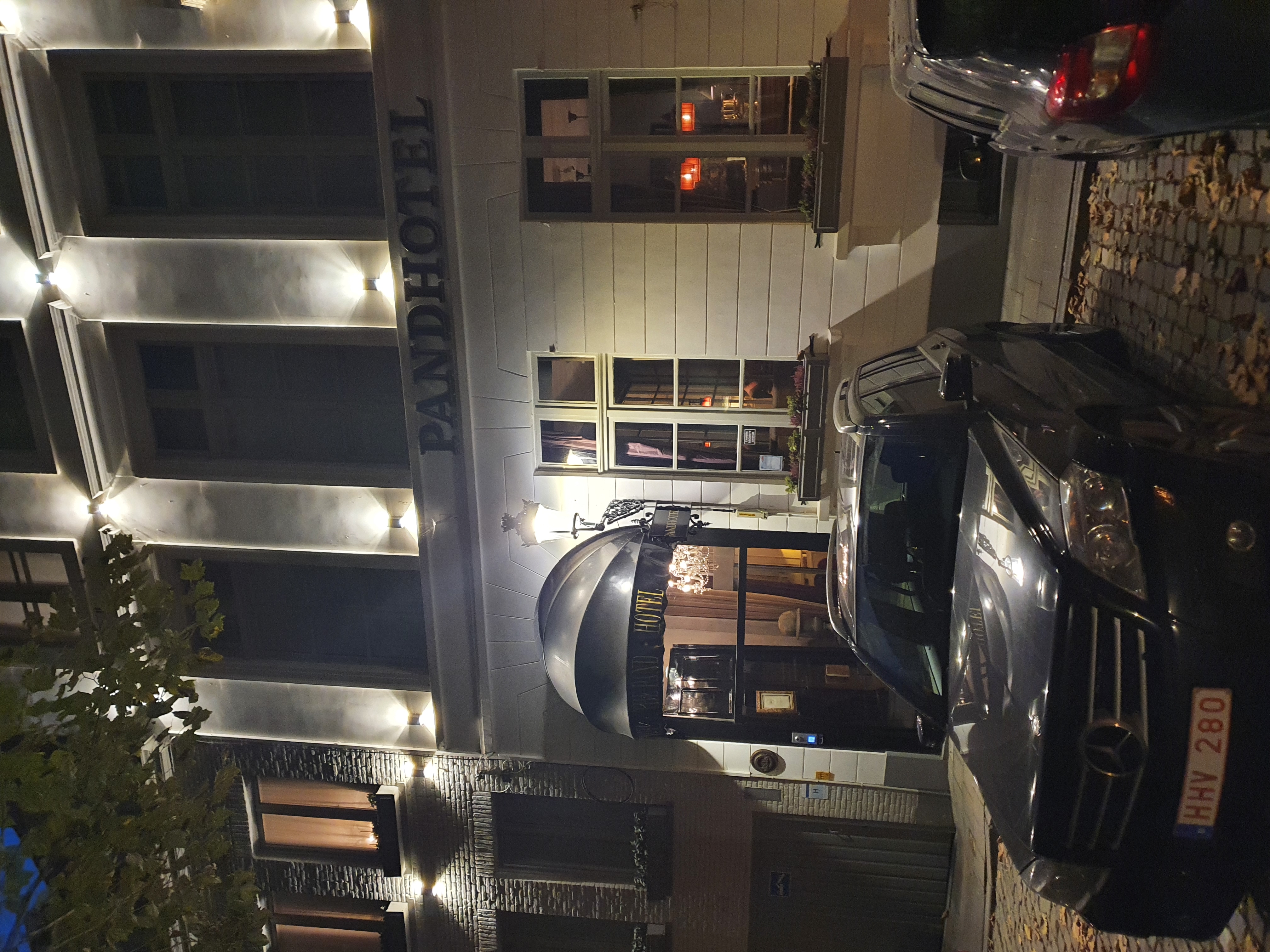 Фото The Pand Hotel