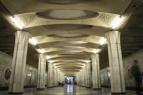 Friendship of Peoples (Tashkent, Islam Karimov Street), metro station