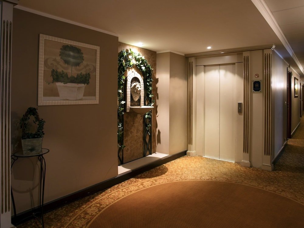 Фото Hotel Royal