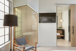 Гостиница Kimpton La Peer Hotel