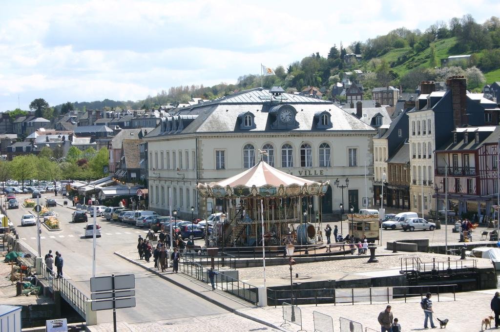 Фото отеля 3