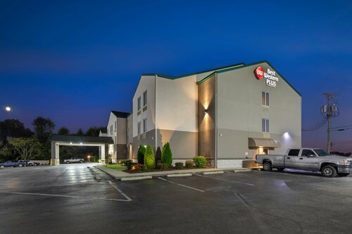 Гостиница Best Western Plus Russellville Hotel & Suites