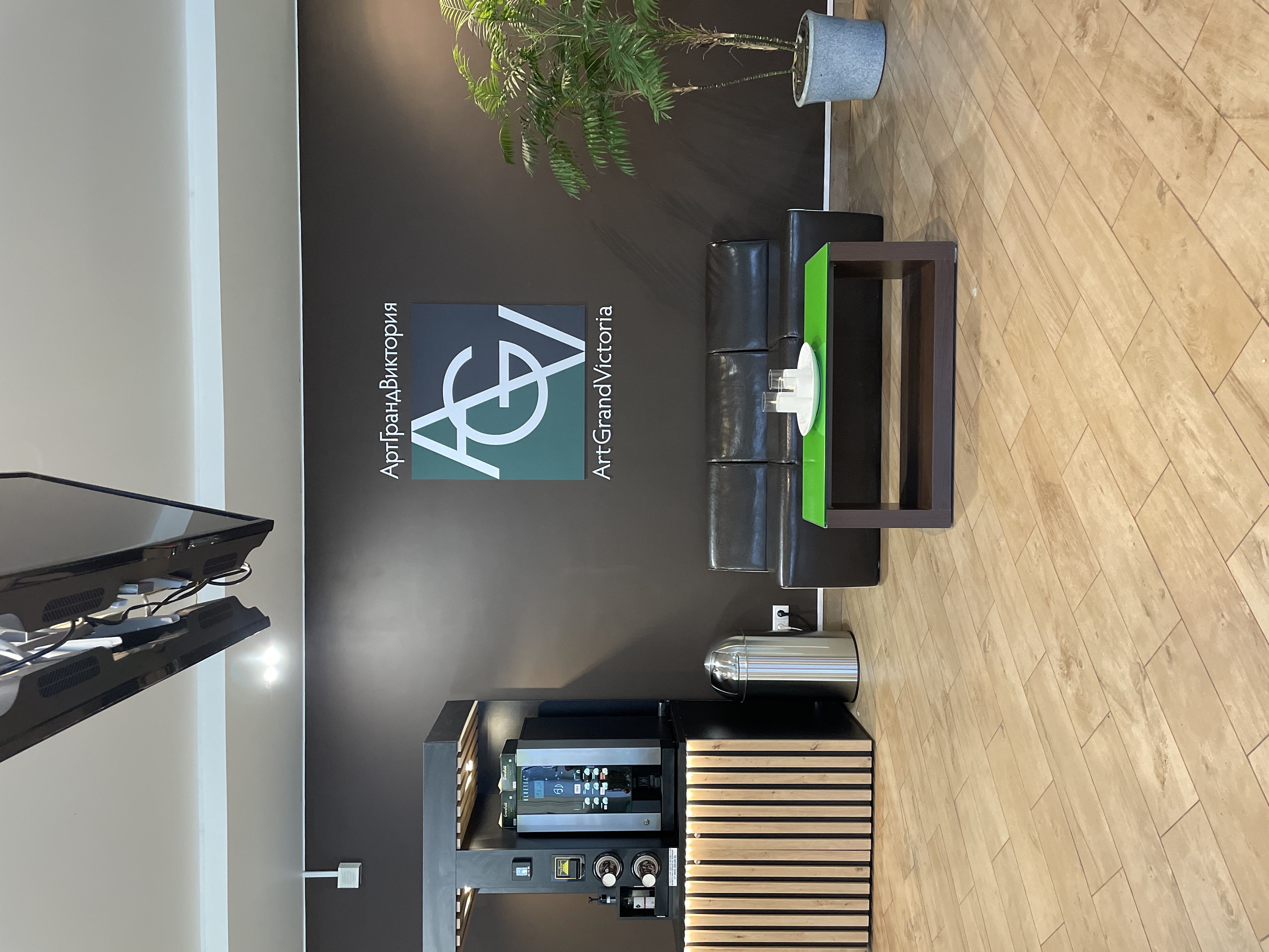 Фото Арт Гранд Виктория