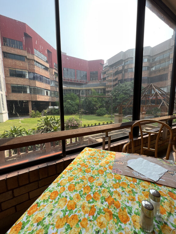 Фото Lotus Hotel Pang Suan Kaew