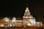 Kazanskiy railway terminal (Komsomolskaya Square No:2), tren garları  Moskova'dan