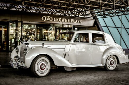 Гостиница Краун Плаза Белград в Белграде