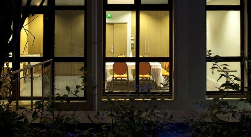 Фото Escale Oceania Aix-en-Provence