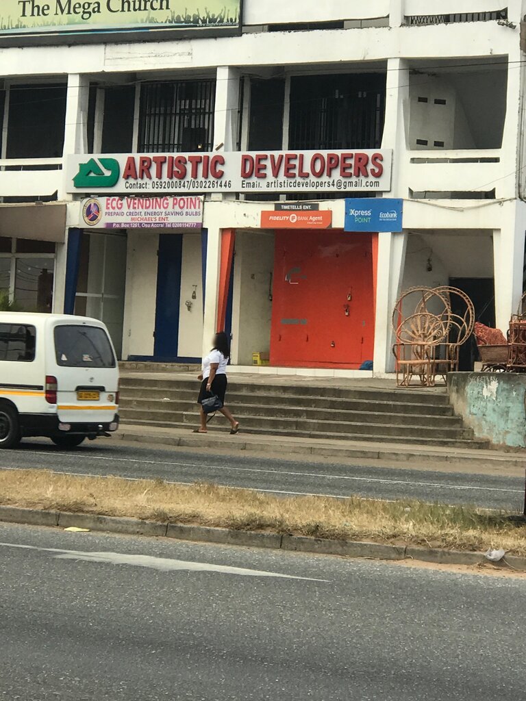 Investment company Artistic Developers, Accra, photo