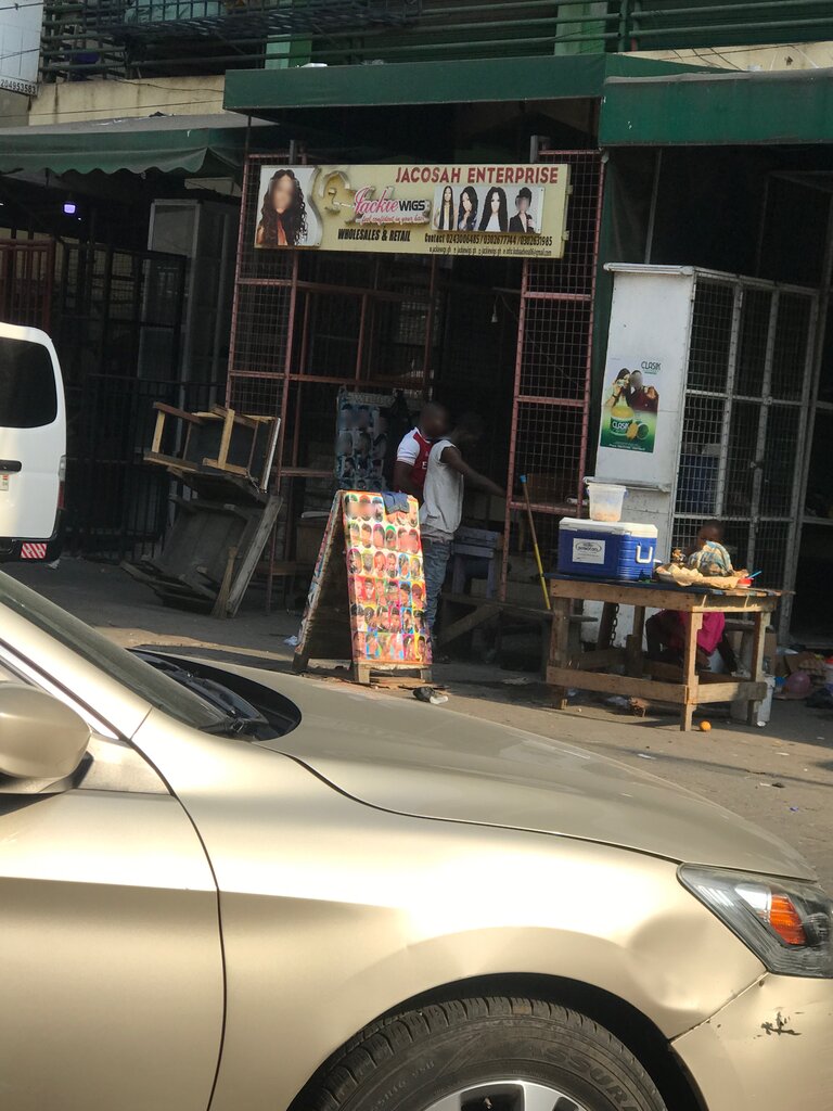 Wigs, hairpieces Jacosah Ent, Accra, photo