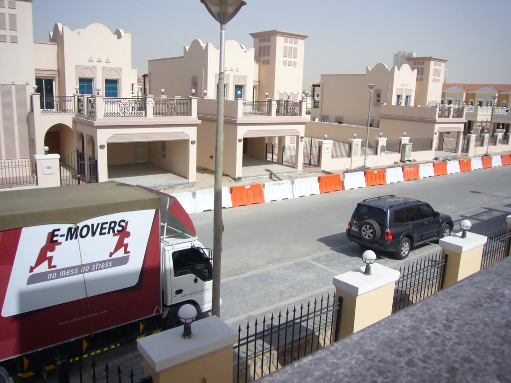 Short-term housing rental Jumeirah Village Triangle, Dubai, photo