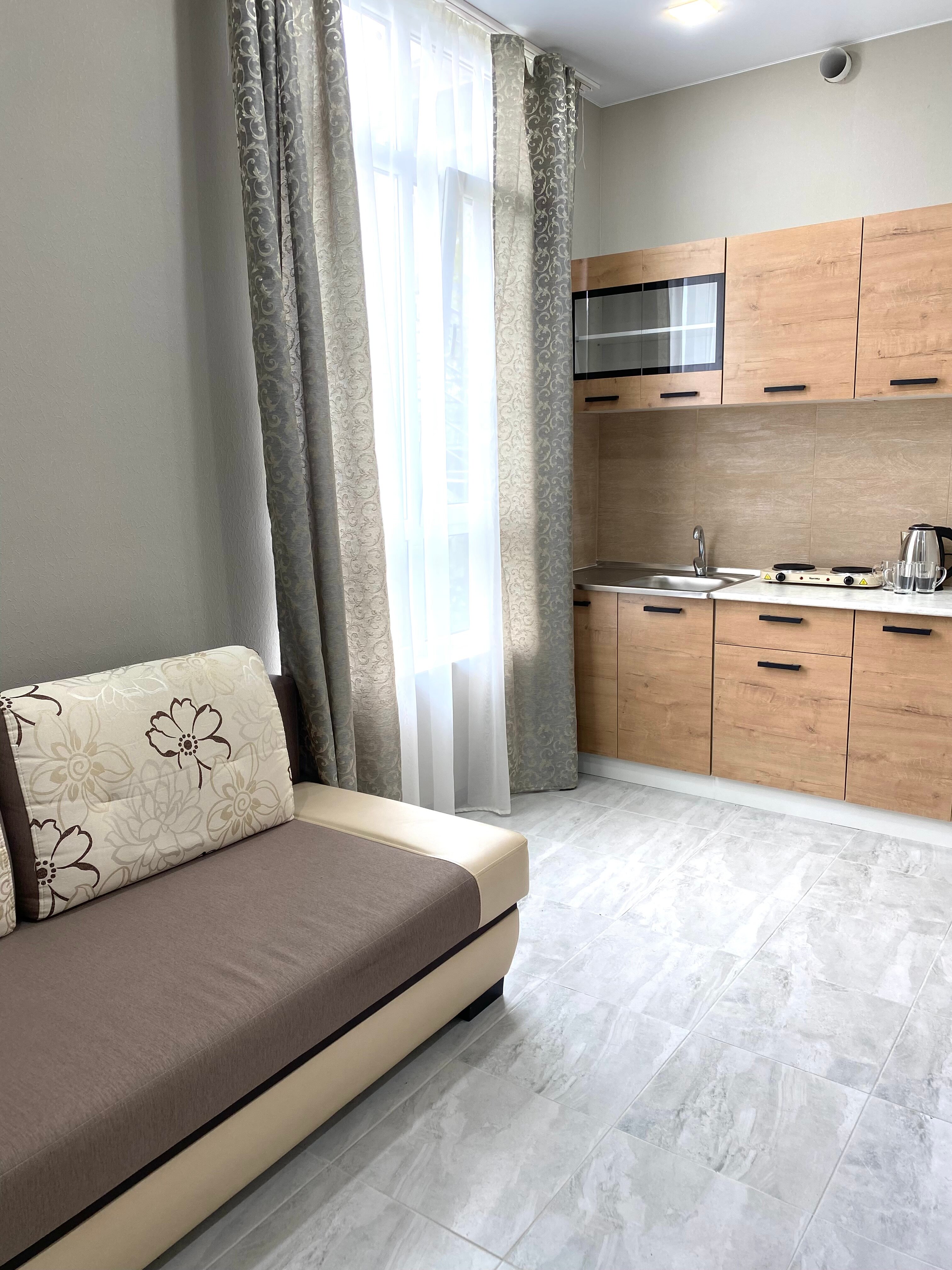 Фото Солнечный