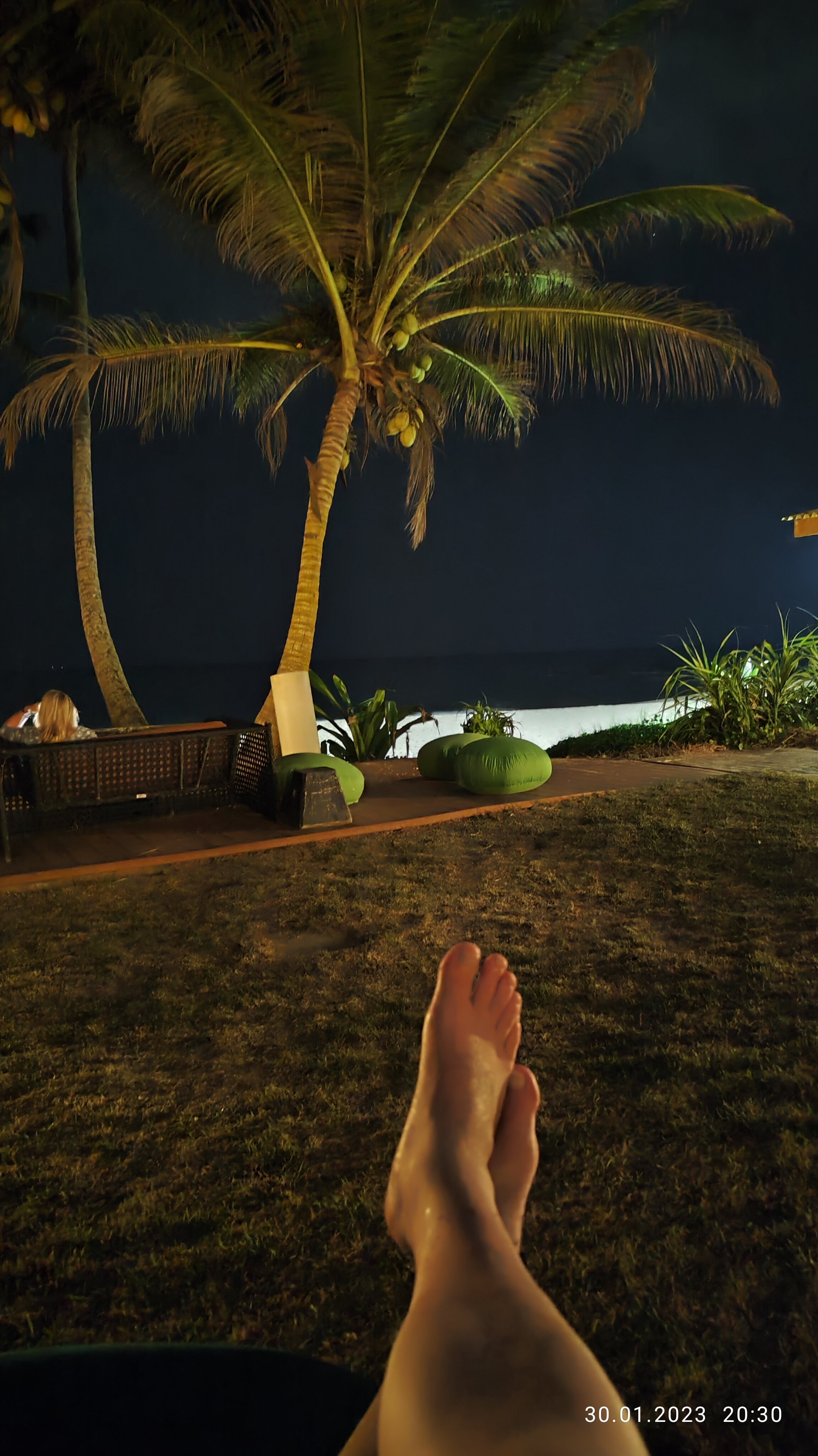 Фото J Ambalangoda