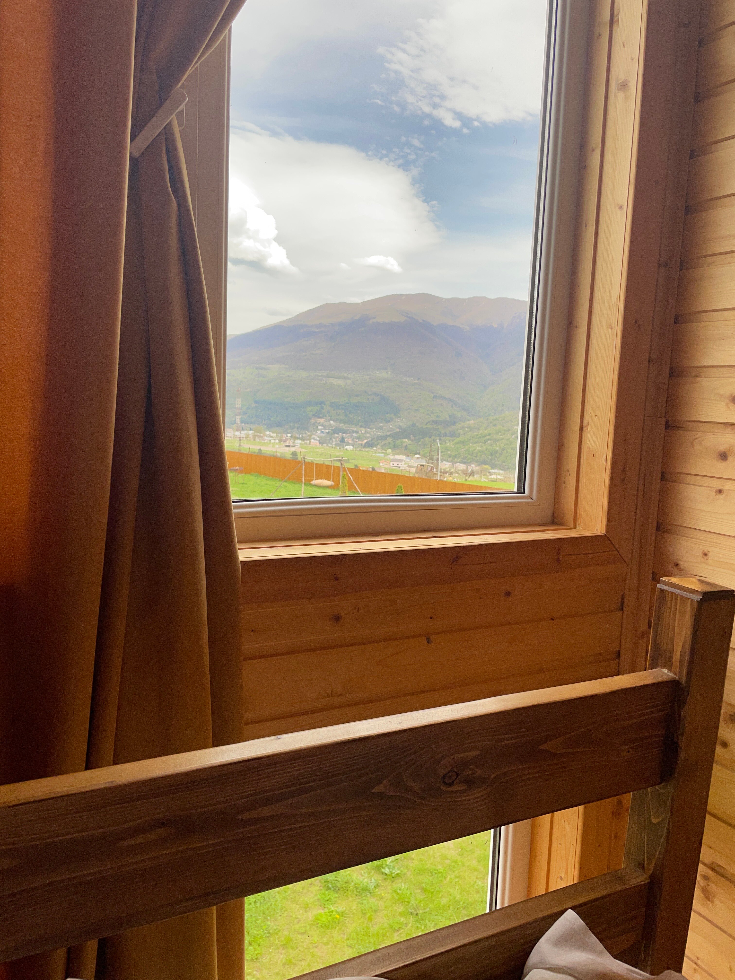 Фото Cottage Chalet and Tours