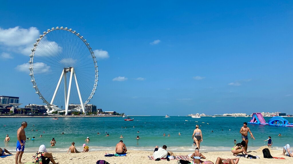 Beach Sea Breeze, Dubai, photo