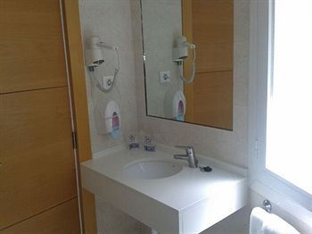 Фото Hotel Amic Colon