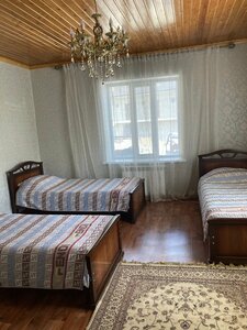 Гостевой дом у озера (selo Mochokh, Ozyornaya ulitsa, 20), hotel
