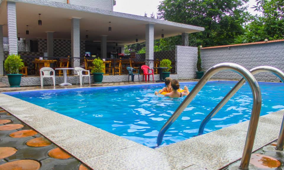 Фото отеля 2