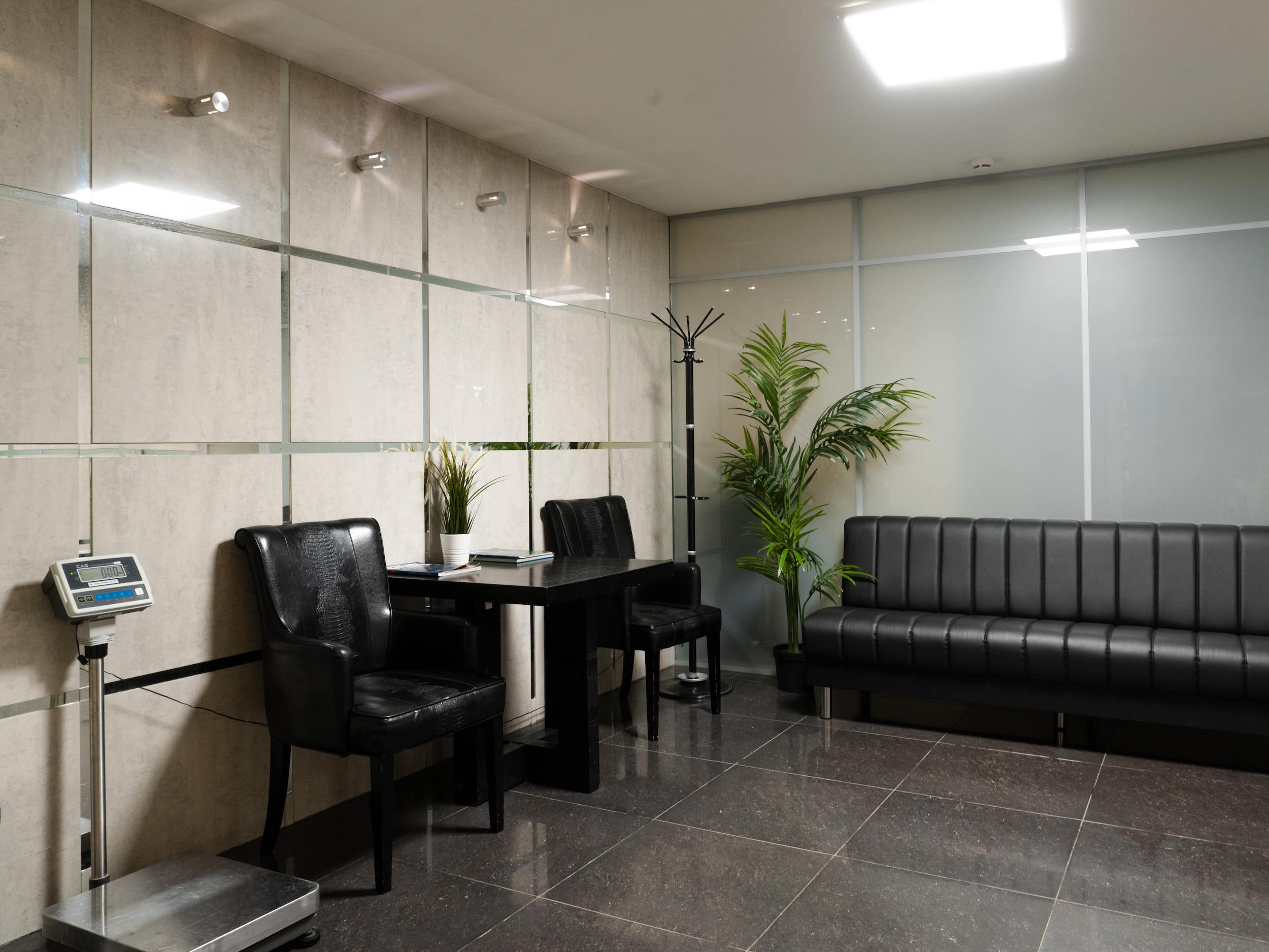 Фото Отель 6-12-24