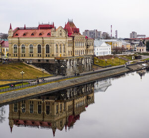 Новая хлебная биржа (Волжская наб., 2, Центральный микрорайон), достопримечательность в Рыбинске