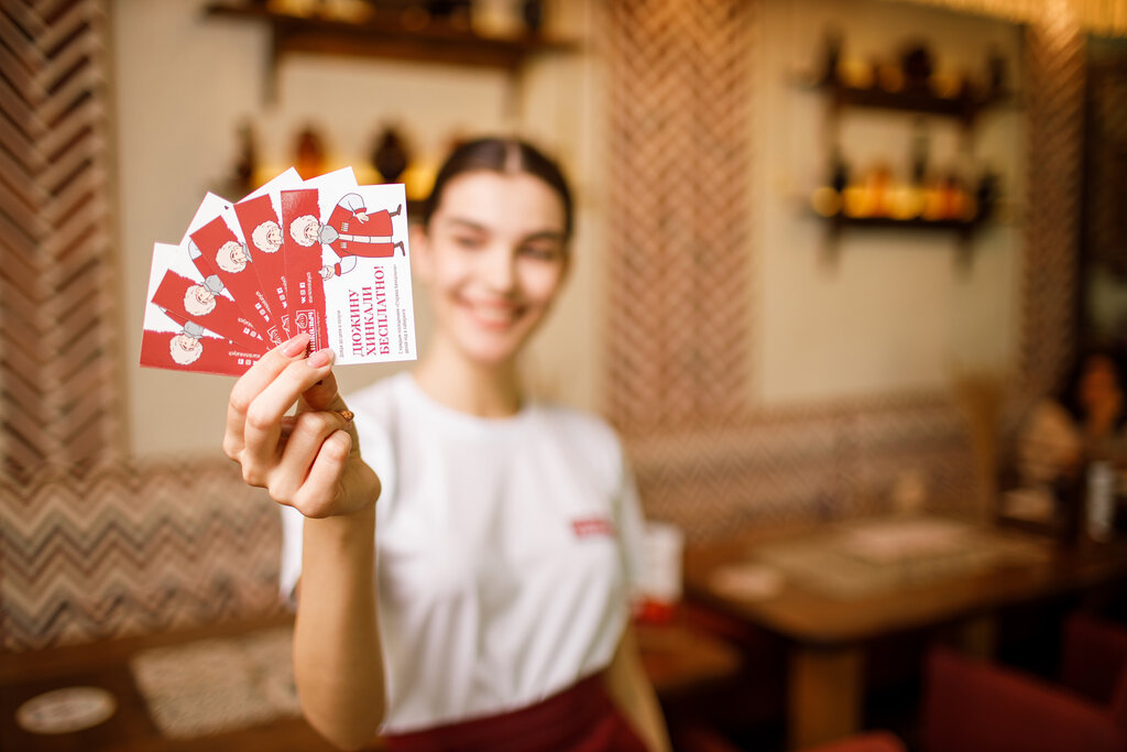 Restoran Starik Khinkalych, Sankt‑Peterburq, foto