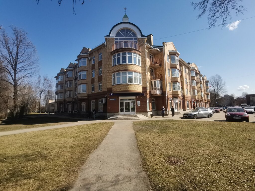 Bank Surgutneftegazbank, Pskov, photo