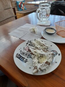 Polet kafe (Tsirgvava Street, 8) ، وجبات سريعة