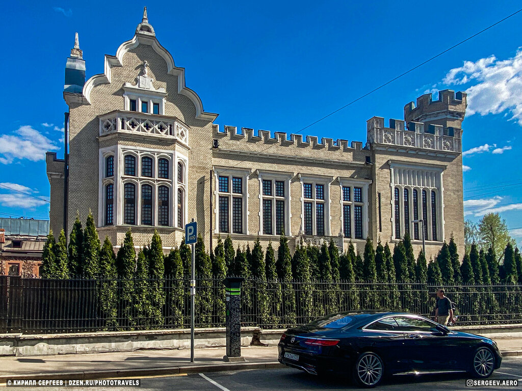 Достопримечательность Особняк барона А.Л. Кнопа, Москва, фото