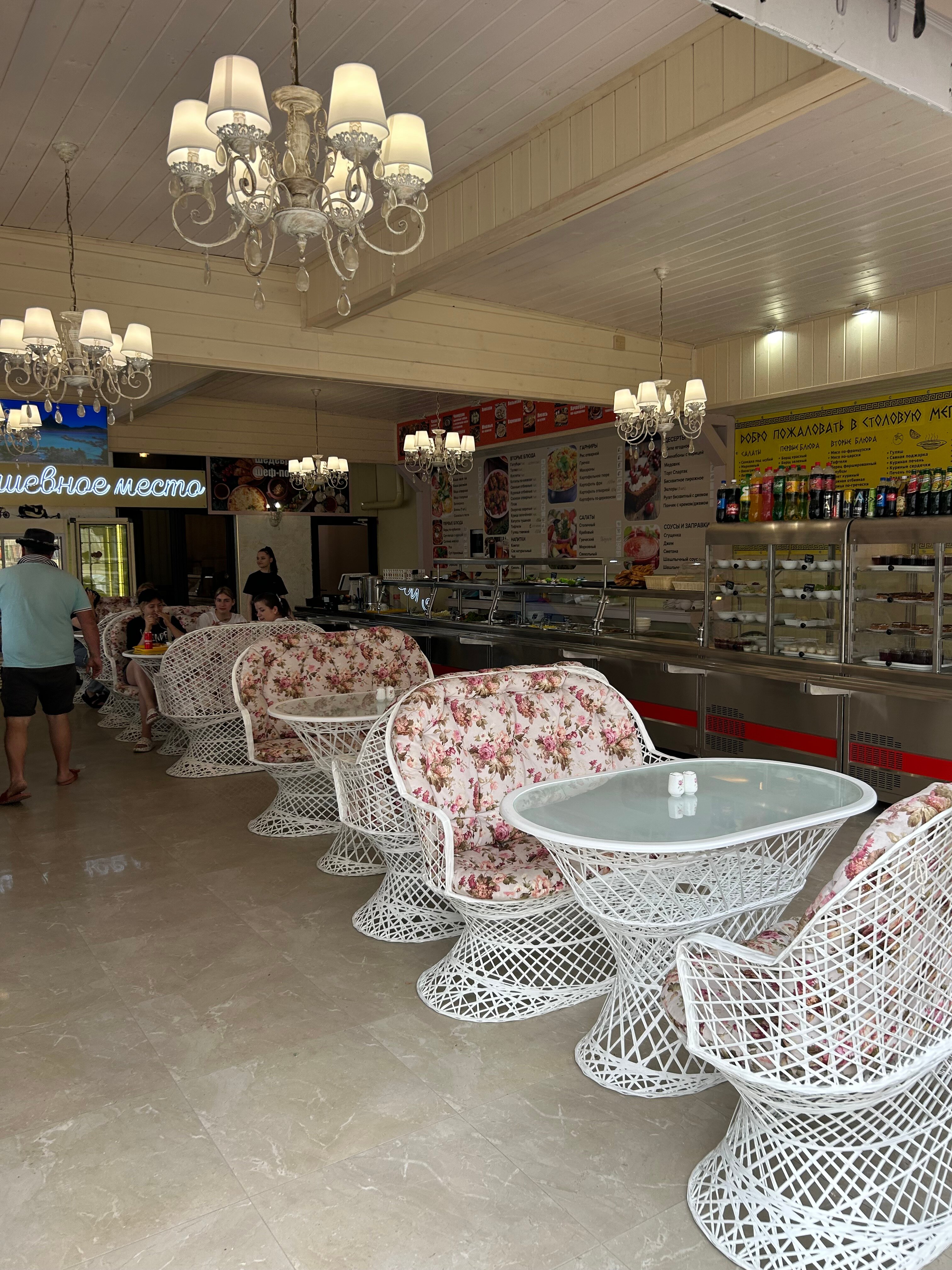 Фото МегаЛюкс