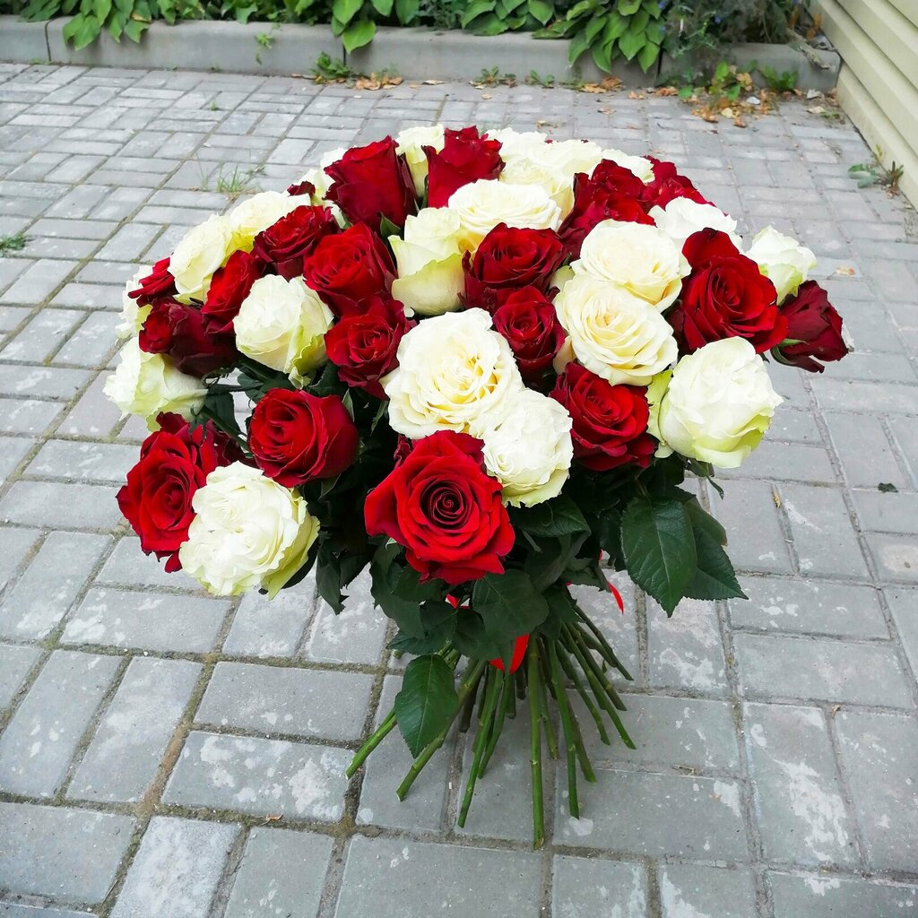 Flowers and bouquets delivery Market-Flora, Omsk, photo