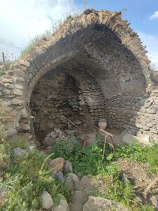 Караван-сарай (Kotayk Region, Hrazdan, Vanatur District), landmark, attraction