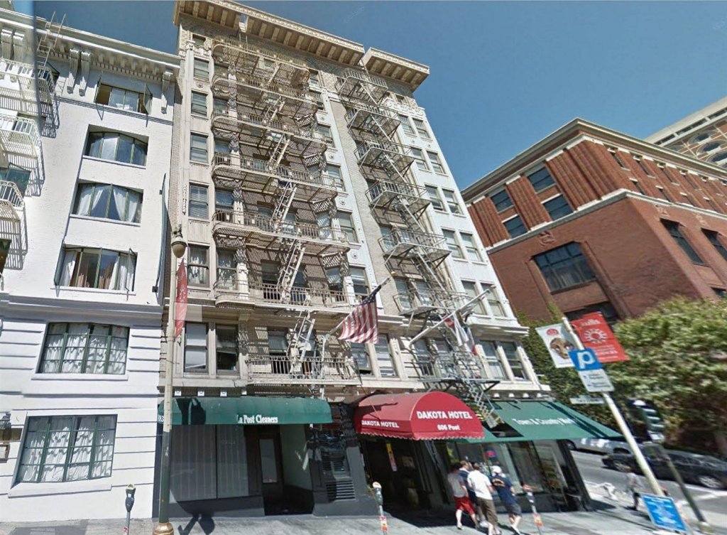 Фото отеля 1