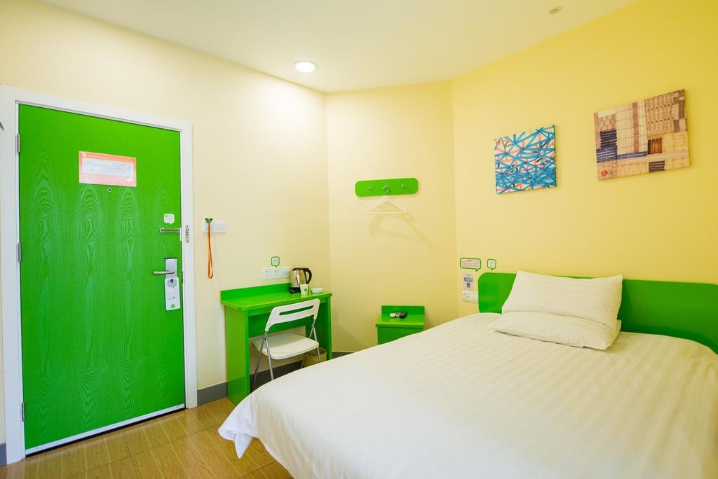 Фото Hi Inn Shanghai Mudanjiang Road