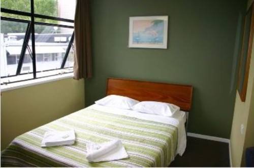 Фото Silverfern Backpackers