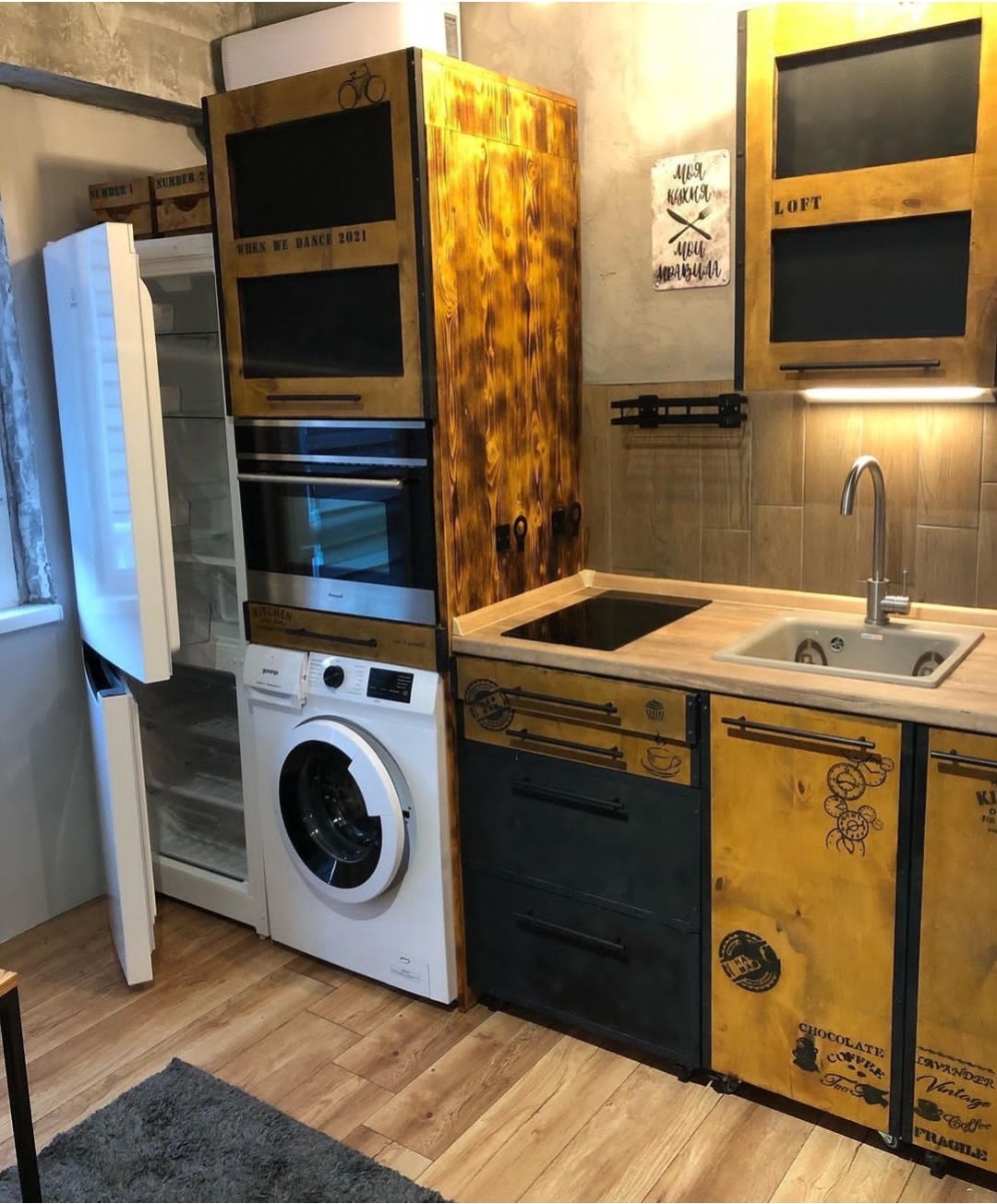 Фото Апастория